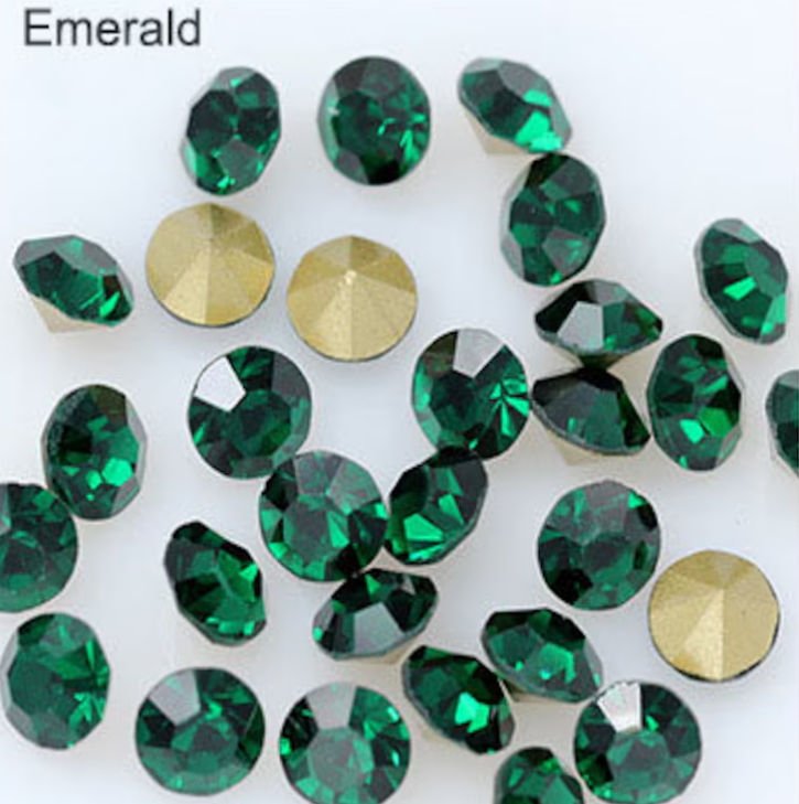 Green Color Chatons / Rhinestone