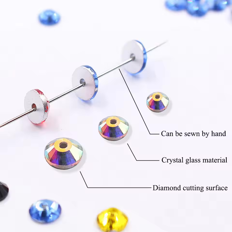 AB COLOR CENTER HOLE BETAKI / RHINESTONE